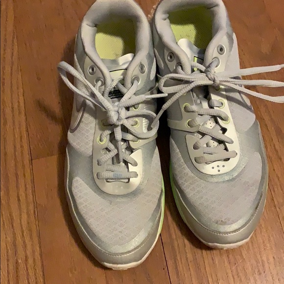 Nike Plus Tennis Shoes - Picture 2 of 5